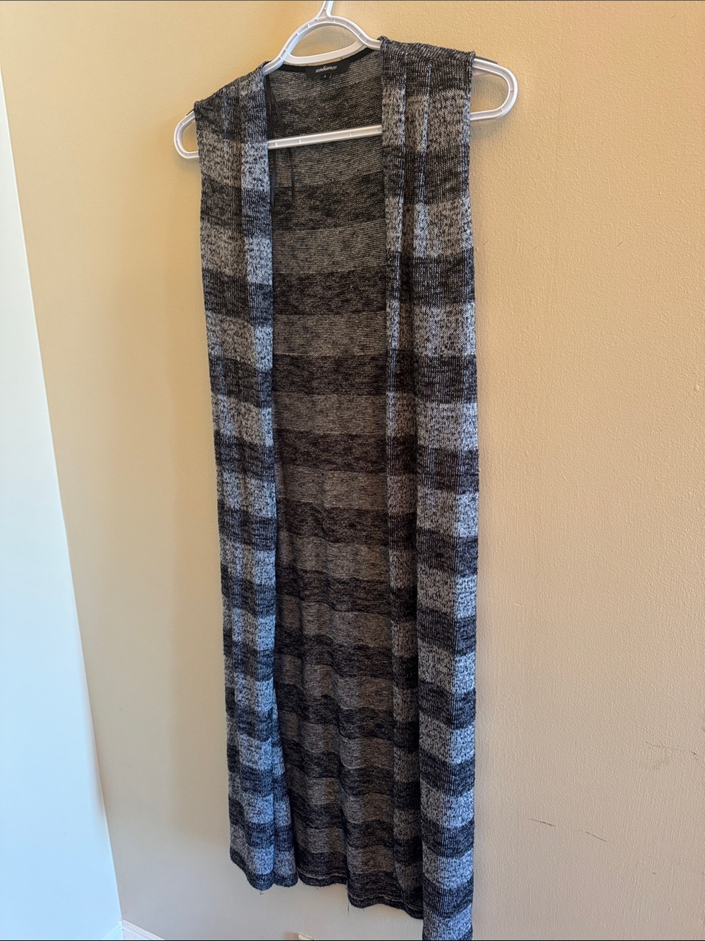 Ambiance Small Longline Duster Cardigan Black Gray Striped Sleeveless